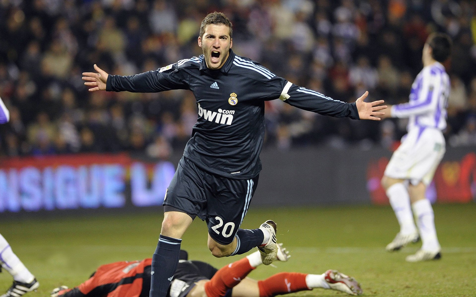 曼城再次盯上西甲宝藏新星,报价曝光引竞争升级,曼城官推